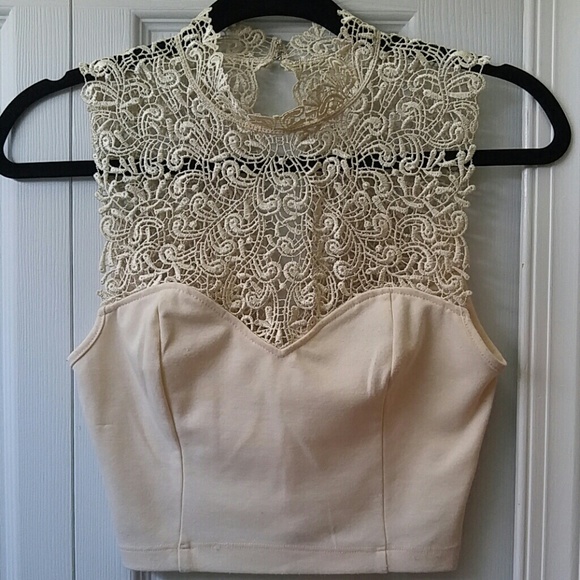 Urban Outfitters Lace High Neck Crop Top - Picture 3 of 9